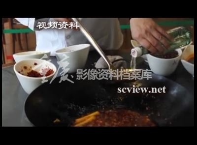 桥头火锅炒料画面